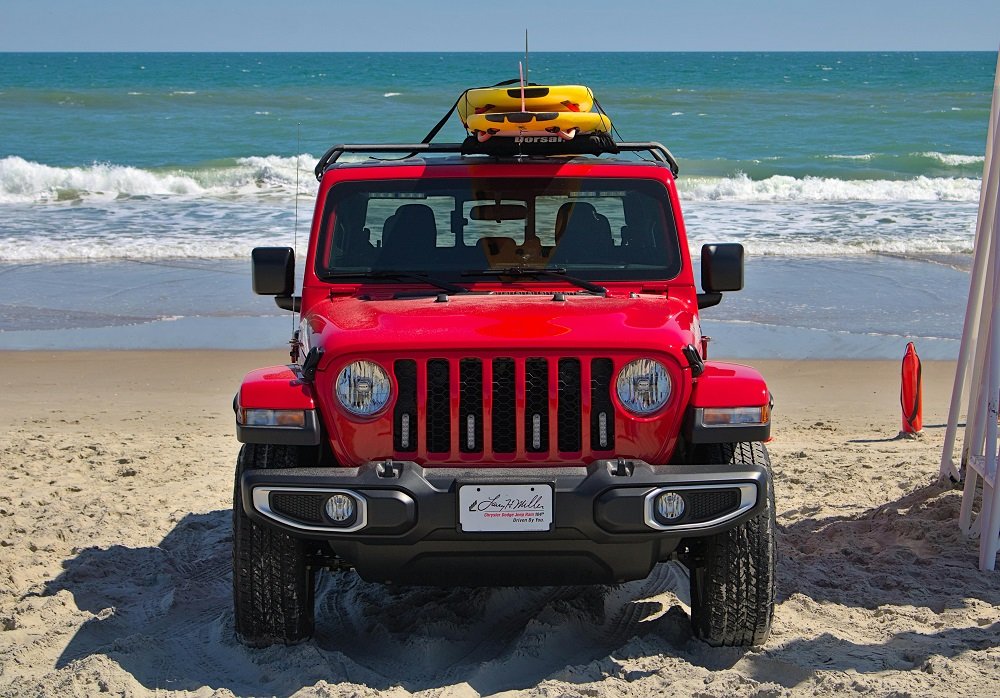 Jeep at Radhanagar Beach