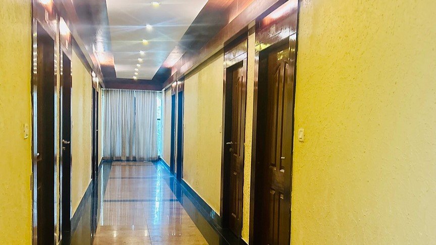 NK Internation Deluxe Room (4)