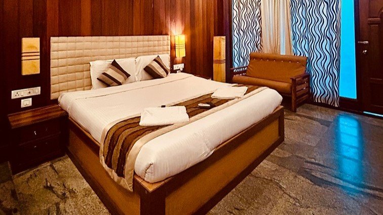 NK Internation Imperial Suite Room (4)
