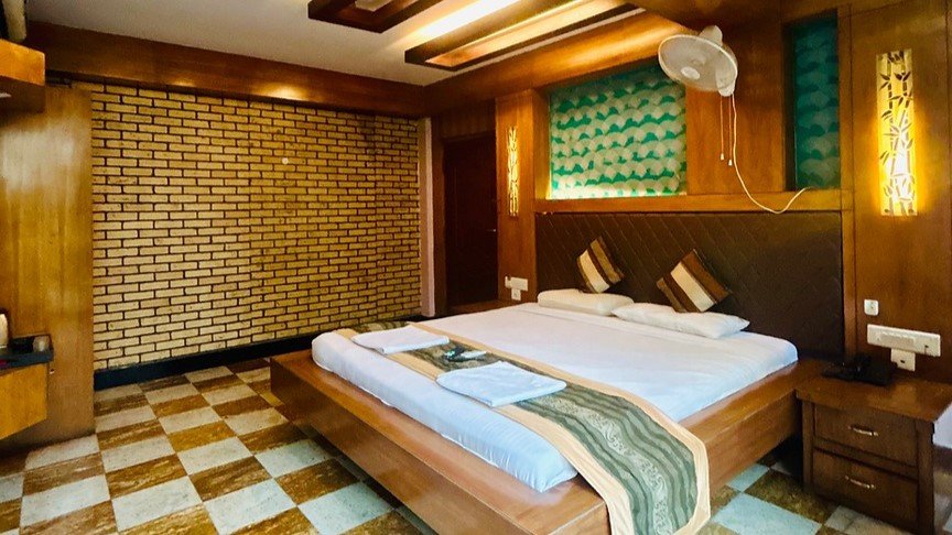 NK Internation Royal Deluxe Room (2)