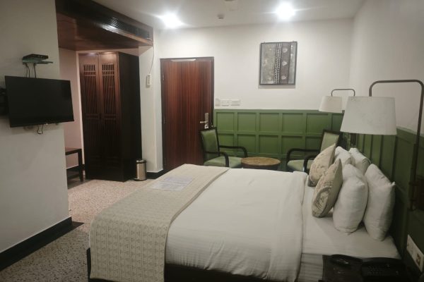 TSG Grand Deluxe Room (7)